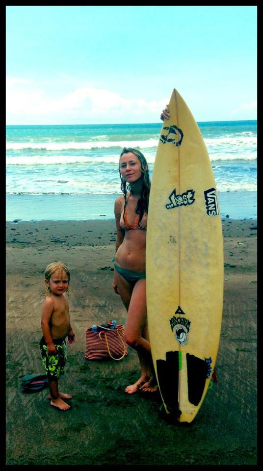 561700_10100137046854368_399762533_n